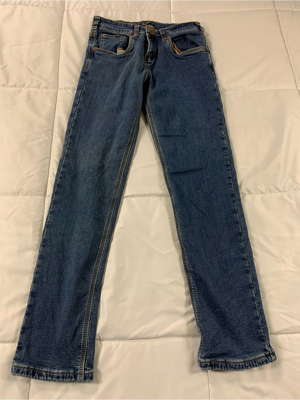 Pre loved RIVER & ROSE jeans womens size 4